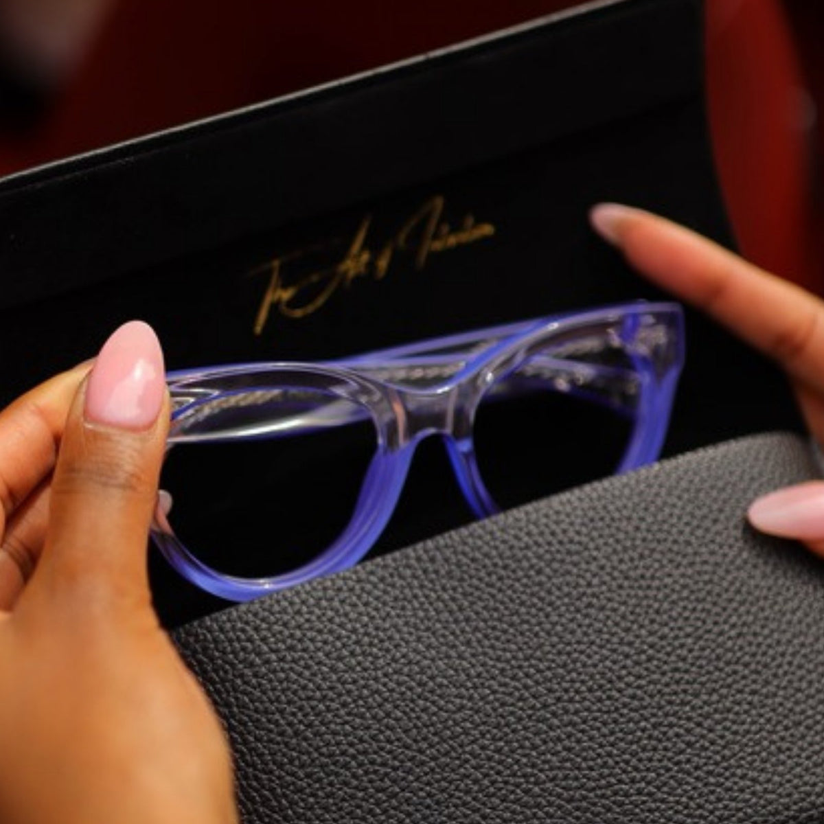 J.HYDE Signature frame in its case