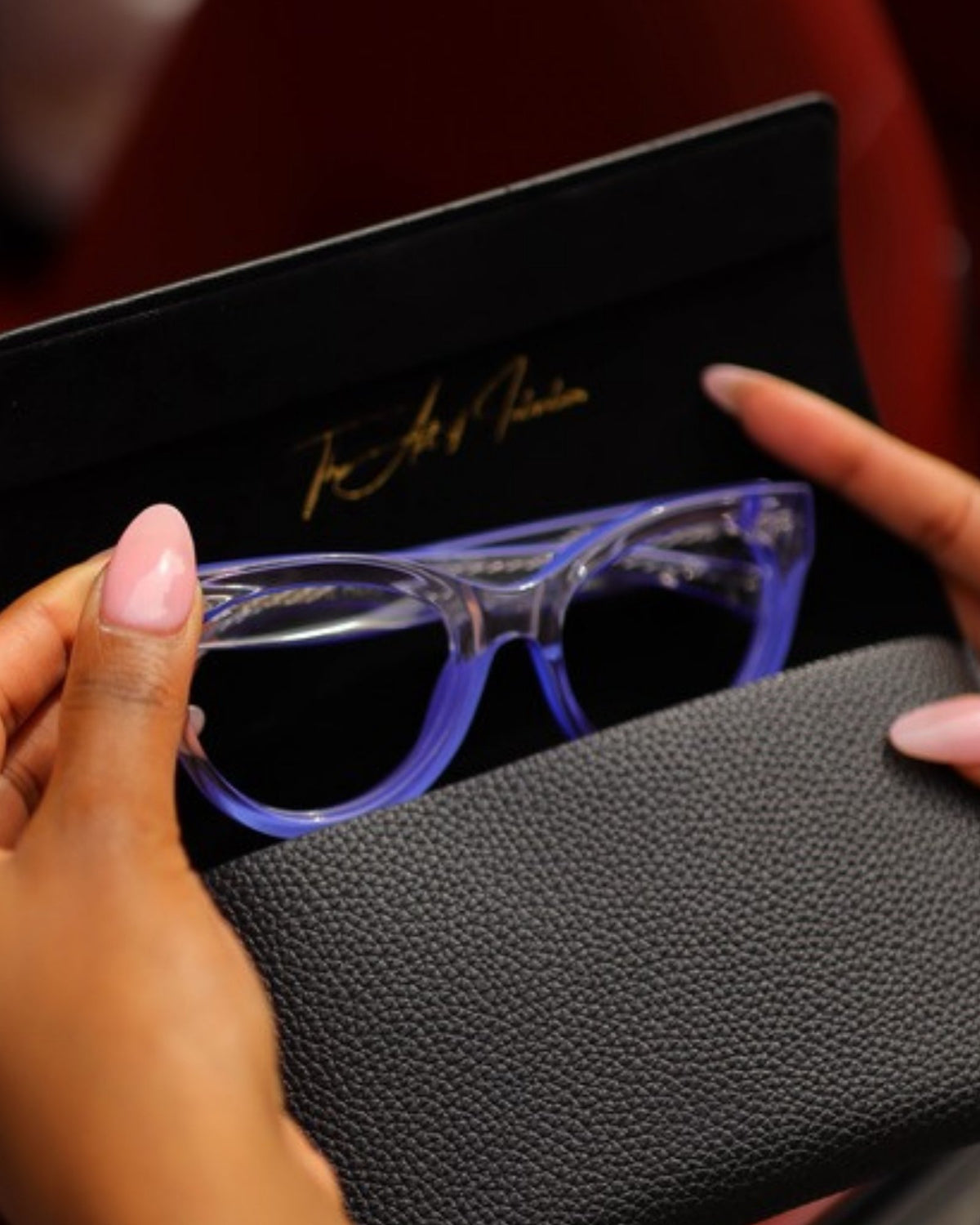J.HYDE Signature frame in its case